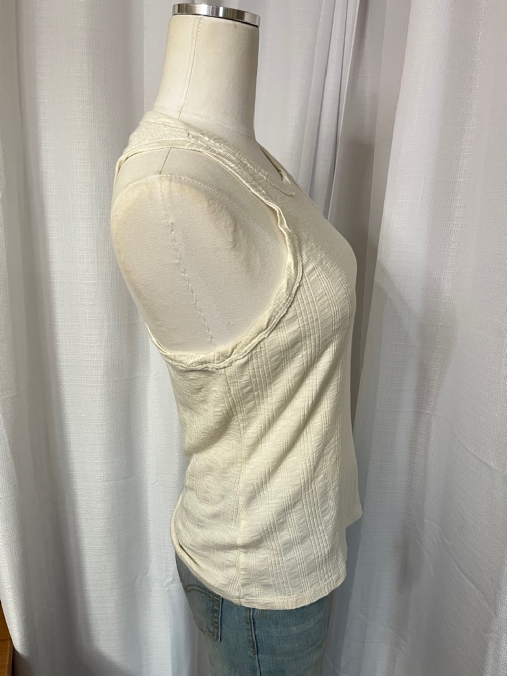 Pilcro Ribbed Tank - Picture 4 of 10